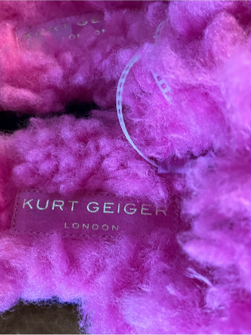 Kurt Geiger London Kensington Fuchsia Pink Faux Fur Slippers Crystal Eagle US 8 - Picture 5 of 8